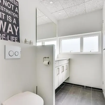Three-bedroom Holiday In Σπίτι διακοπών Hejls